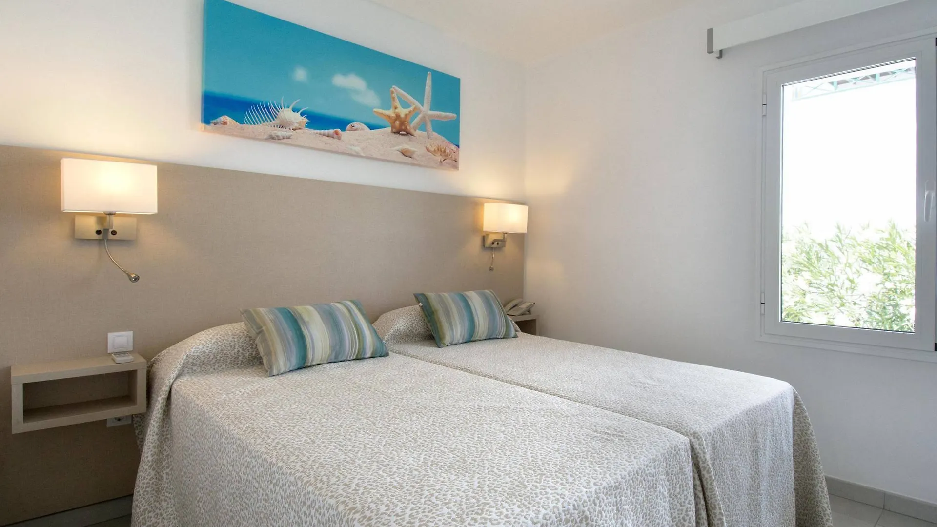Apartamentos Oasis The Home Colletion Puerto del Carmen  España